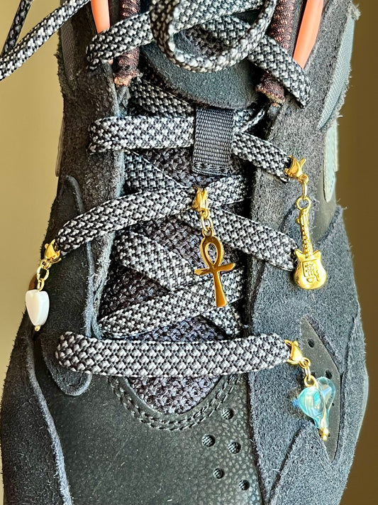 Charms sneakers
