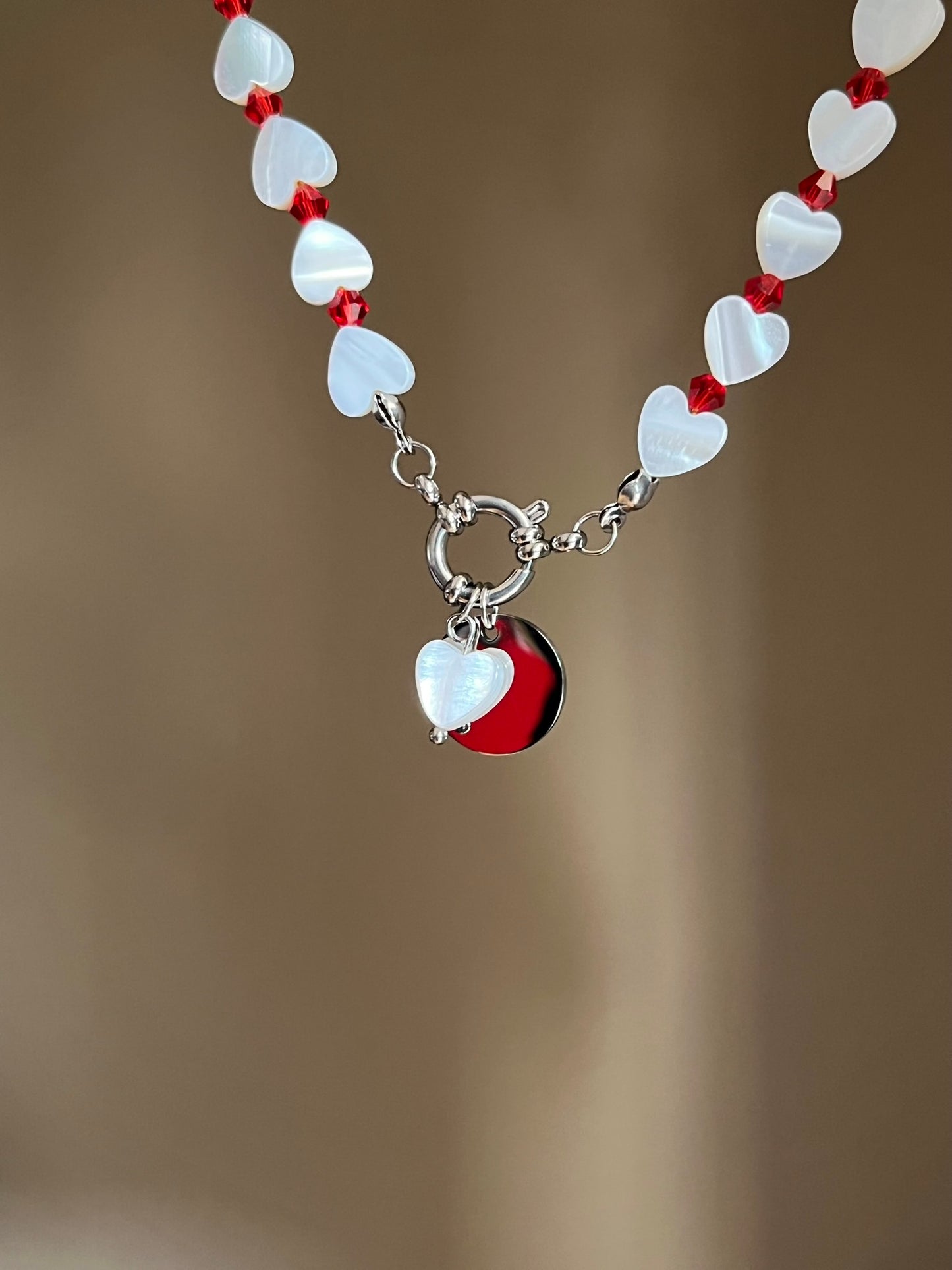 Collier charms gravure personnalisable perles nacre argenté