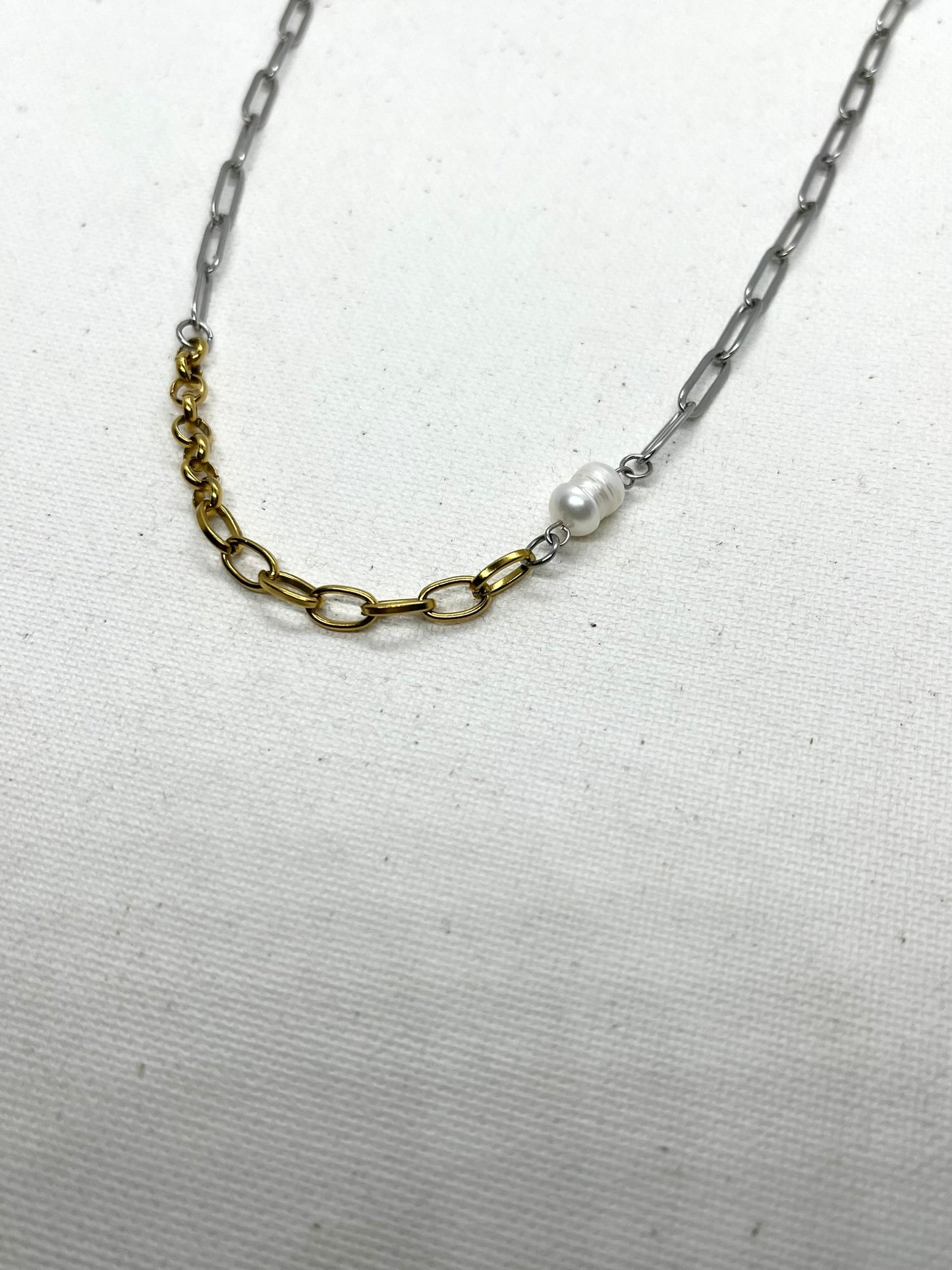 Collier bicolore 3 mailles acier inoxydable et perle d'eau douce - PATCHWORK