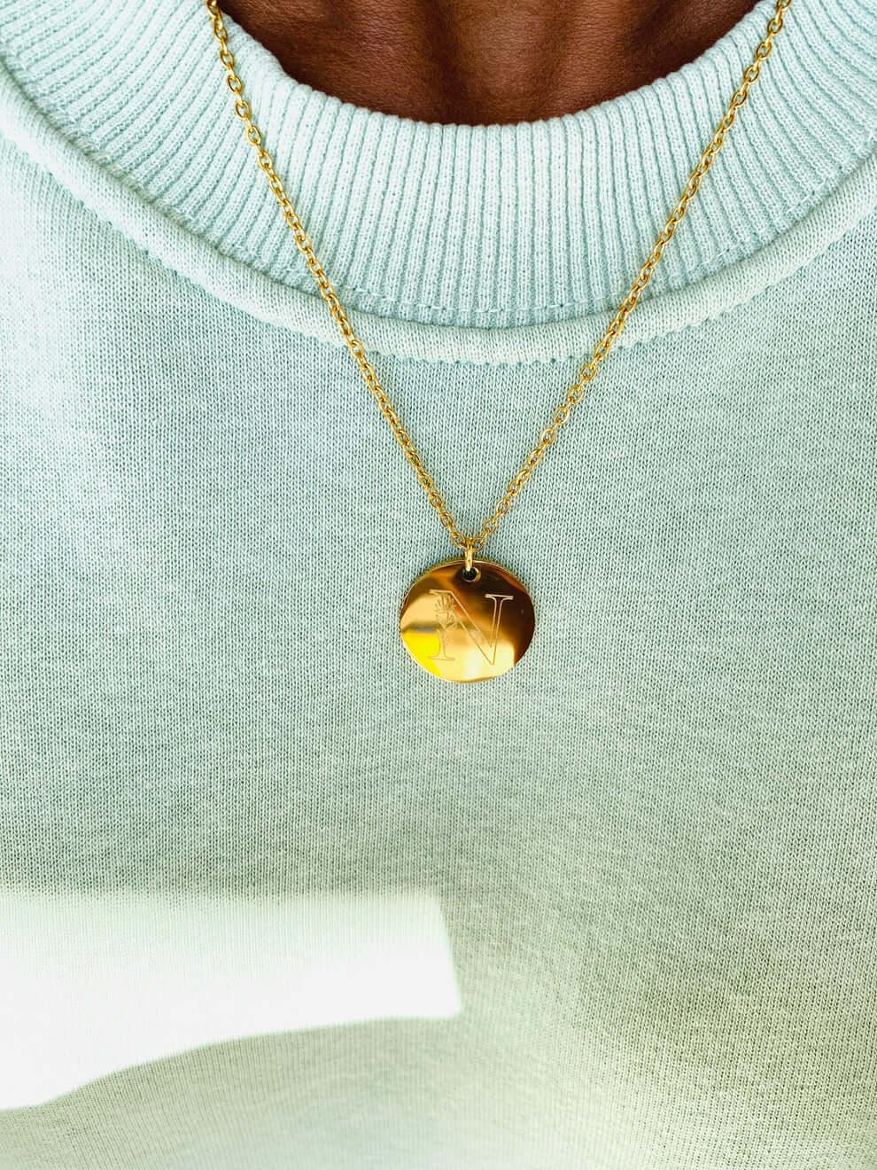 Collier personnalisé initiale fleurs - FLEUR - Chouette Merveille - cadeau personnalisé