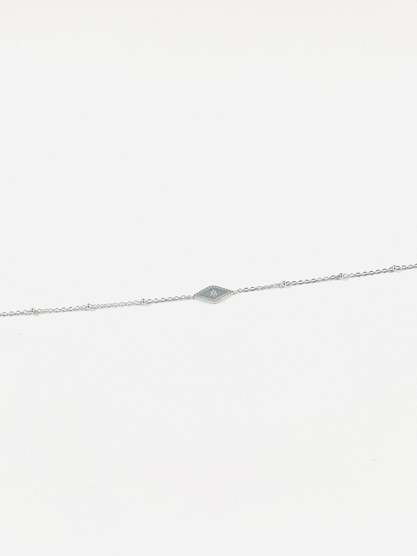 Bracelet de cheville argentée TILLA avec une étoile scintillante gravée - bijoux acier inoxydable