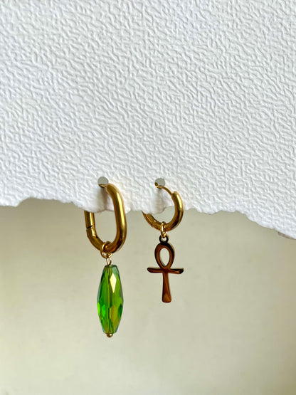 Boucles d'oreilles charms personnalisés