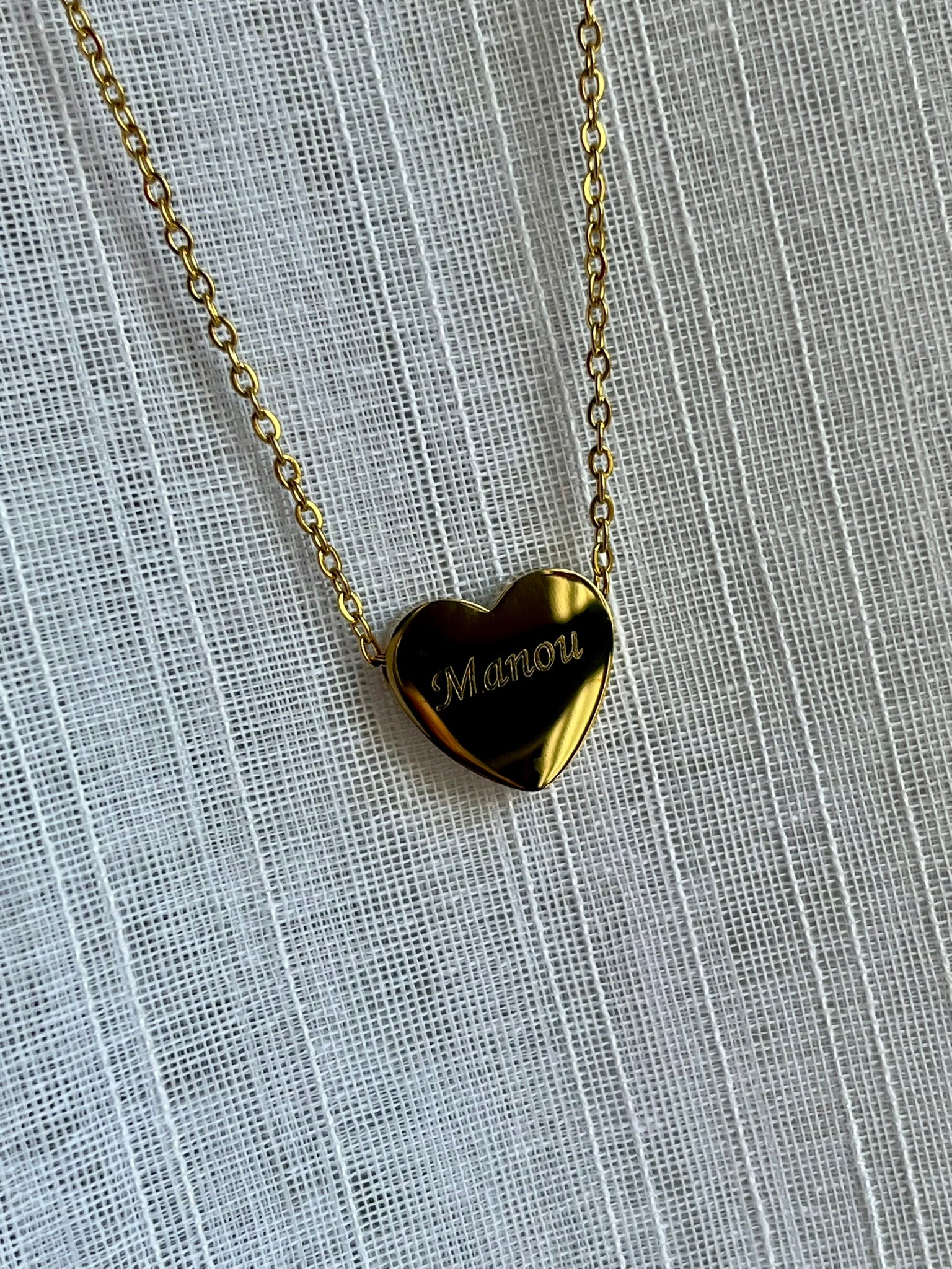 Collier coeur pendentif gravé coulissant doré