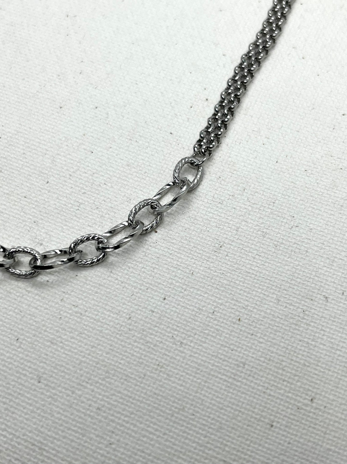 Collier en acier inoxydable avec mailles torsadées et maille ronde -DONA