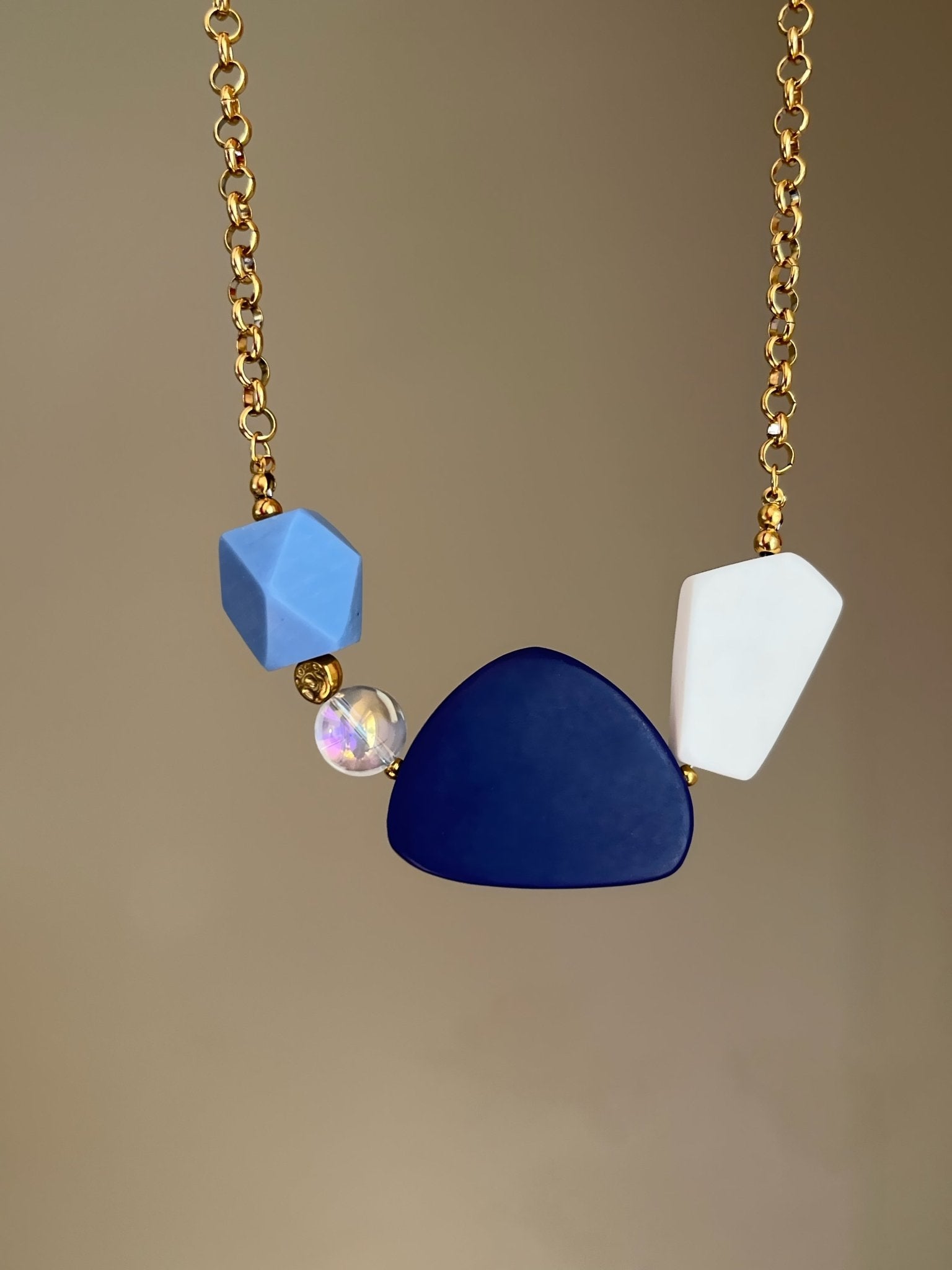 Collier coloré perles et chaine acier inoxydable Marine -Chouette Merveille